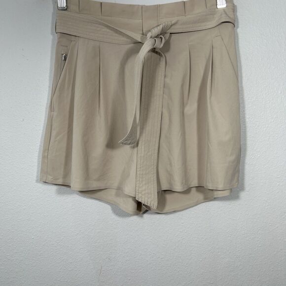 Athleta Shorts‎ Womens 6 Beige Skyline Paperbag Tie High Waisted Minimalist - Picture 1 of 9